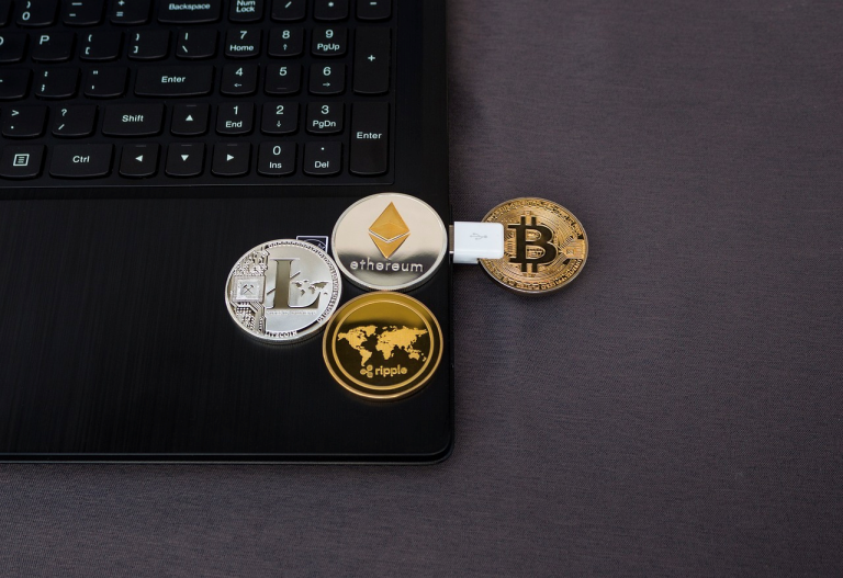 仮想通貨と日本での人気─テクノロジーと金融の融合が創り出す未来